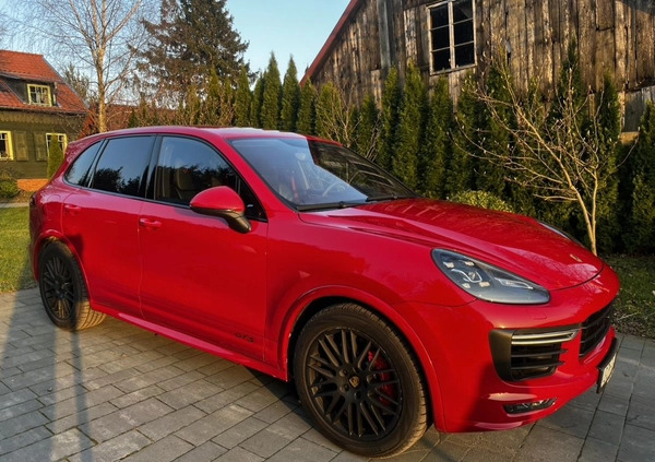 Porsche Cayenne cena 246000 przebieg: 194300, rok produkcji 2015 z Gdańsk małe 121